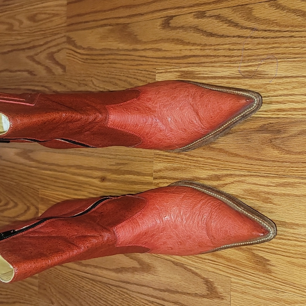 Women red cowboy style boot, size 26